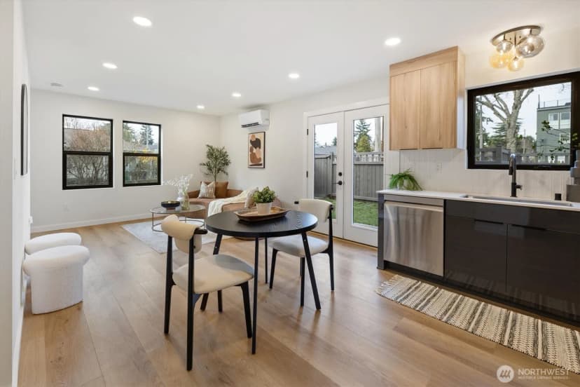 Property photo for 9003 30th Avenue Sw #b, Seattle photo 10
