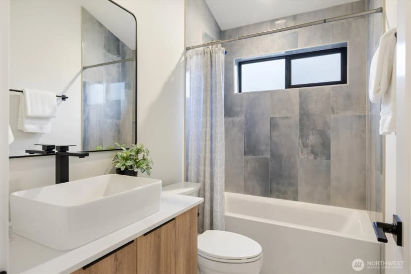 Property photo for 9003 30th Avenue Sw #b, Seattle photo 21