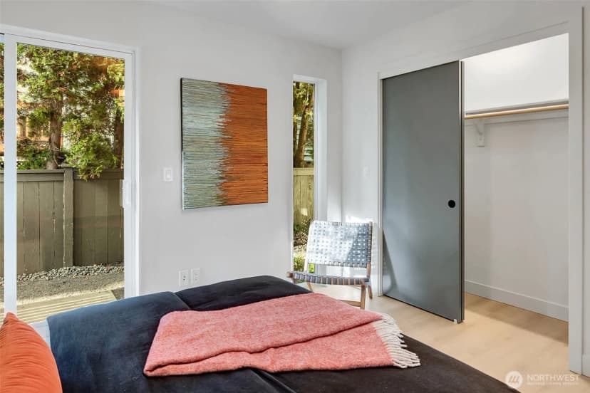Property photo for 4405 B S Holly Street, Seattle photo 19