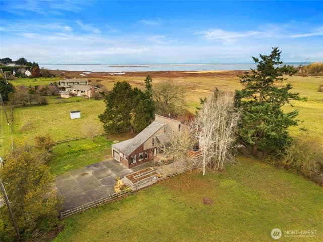 Property photo for 70 Twin View Drive, Sequim