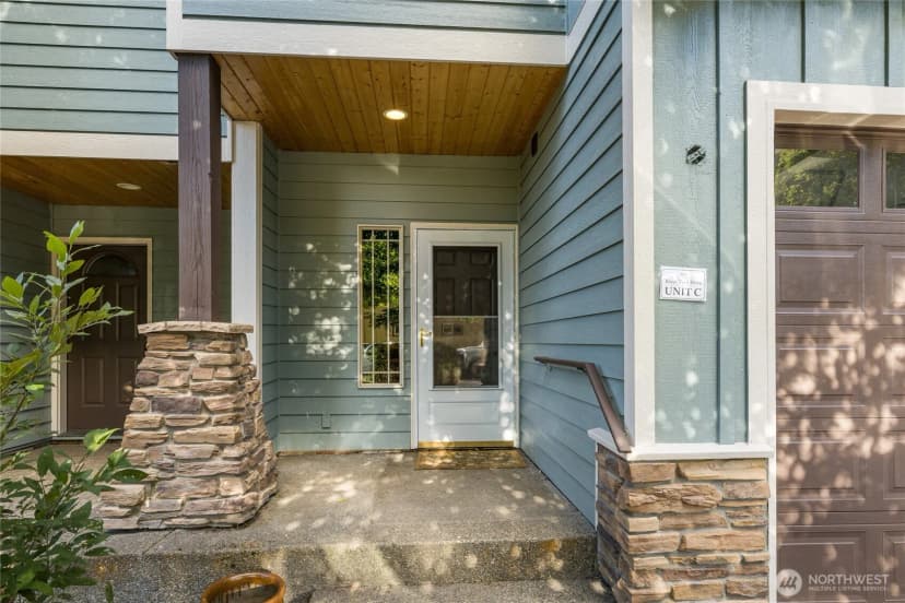 Property photo for 302 River Trail Drive S #c, South Cle Elum photo 4