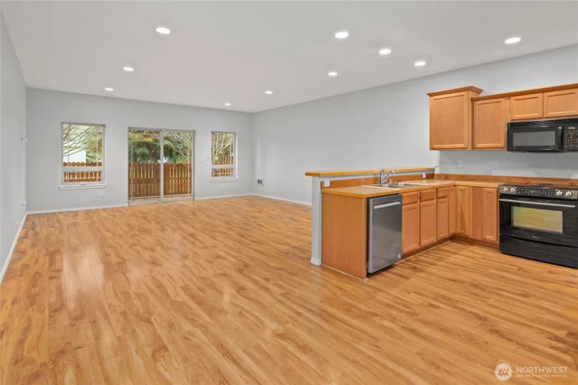 Property photo for 302 River Trail Drive S #c, South Cle Elum photo 13