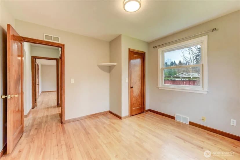 Property photo for 15214 149th Avenue Se, Renton photo 12