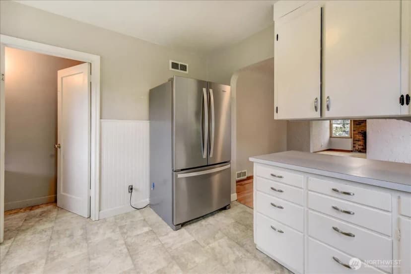 Property photo for 15214 149th Avenue Se, Renton photo 9