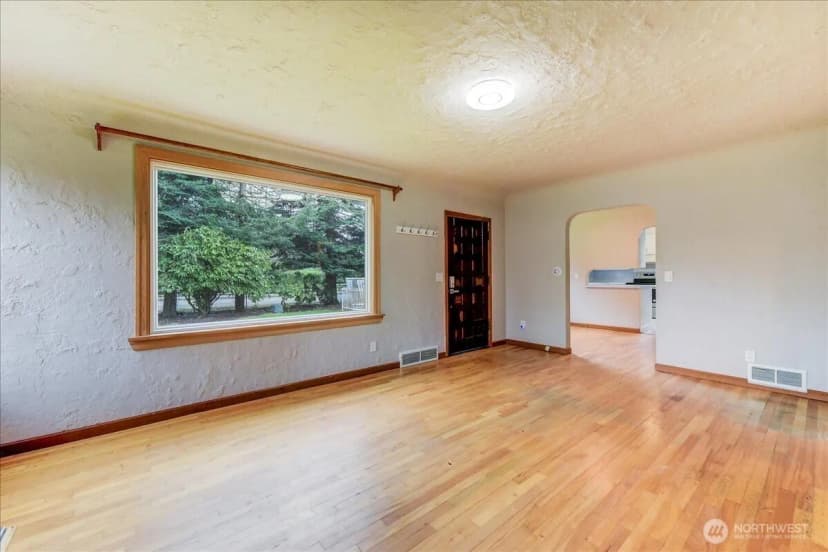 Property photo for 15214 149th Avenue Se, Renton photo 5