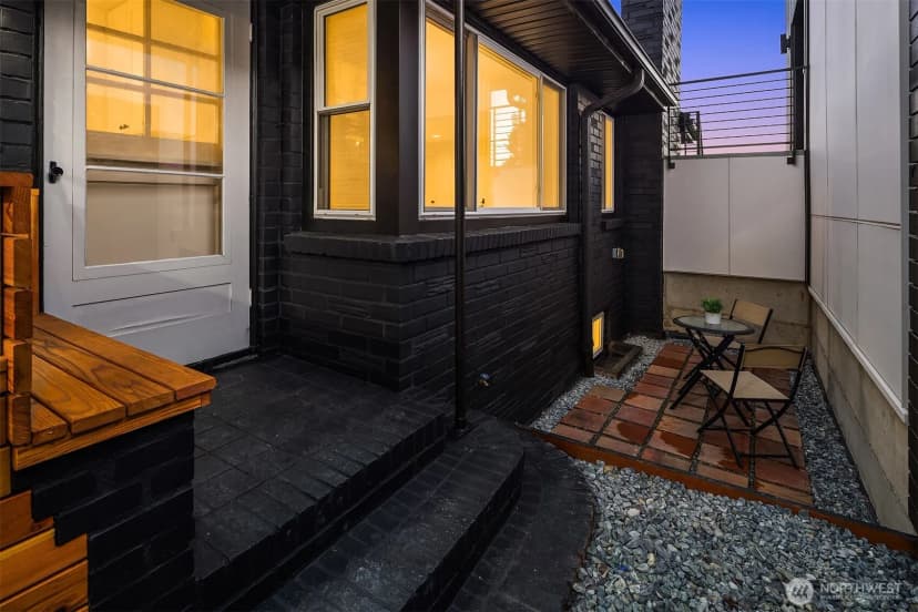 Property photo for 1556 S Pearl Street, Seattle photo 10