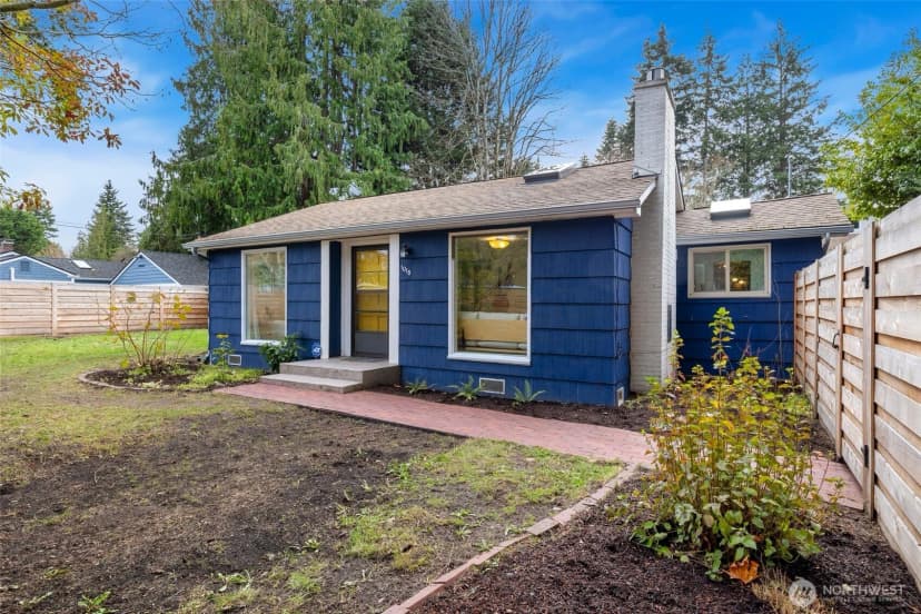Property photo for 1018 Walnut Street, Edmonds photo 24