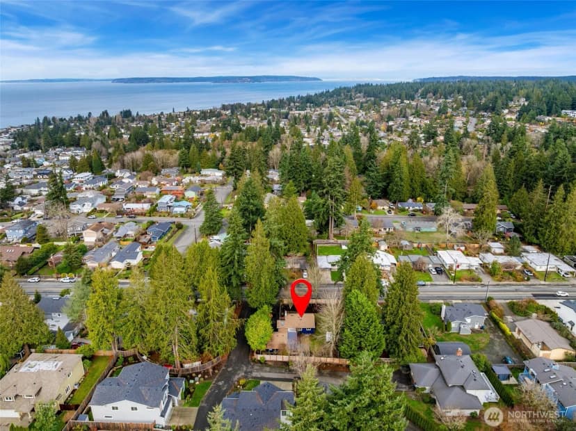 Property photo for 1018 Walnut Street, Edmonds photo 32