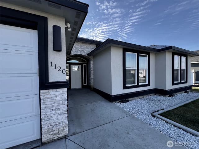 Property photo for 1120 E Mt Adams St., Othello photo 2