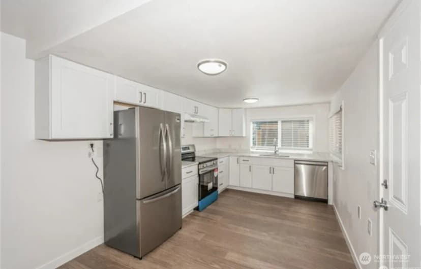 Property photo for 18501 52nd Avenue W #31, Lynnwood photo 4