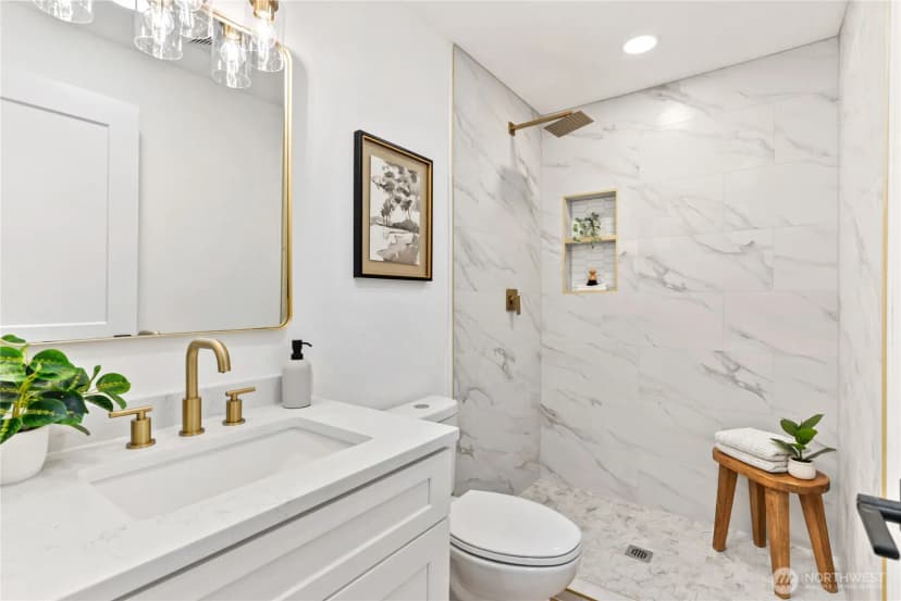 Property photo for 20237 13th Avenue S, Sea Tac photo 23