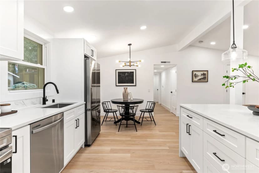 Property photo for 20237 13th Avenue S, Sea Tac photo 16