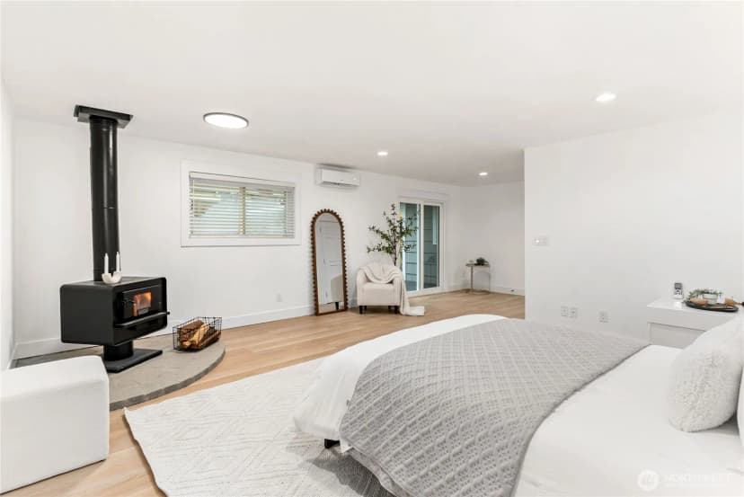 Property photo for 20237 13th Avenue S, Sea Tac photo 20