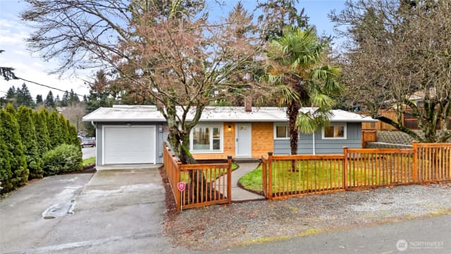 Property photo for 20237 13th Avenue S, Sea Tac photo 2