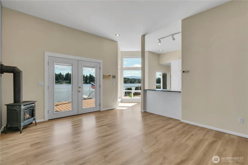 Property photo for 30432 227th Place Se, Black Diamond photo 19