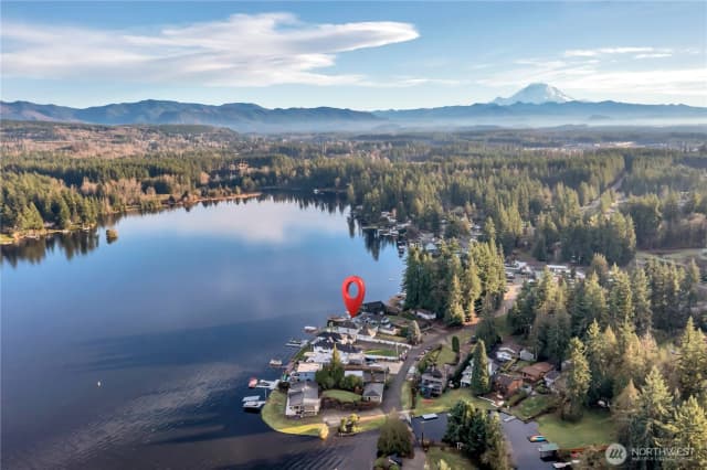 Property photo for 30432 227th Place Se, Black Diamond photo 3