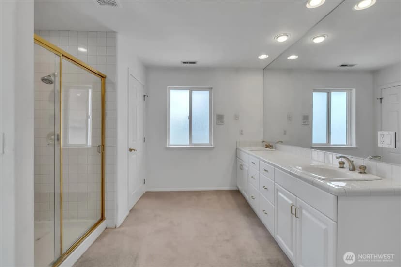 Property photo for 30432 227th Place Se, Black Diamond photo 21