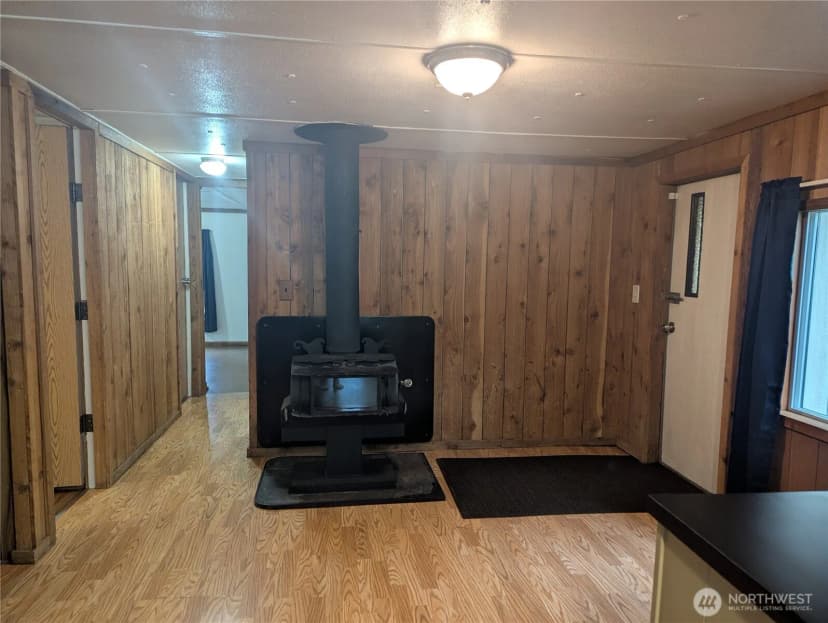 Property photo for 161 1st Street, Morton photo 8