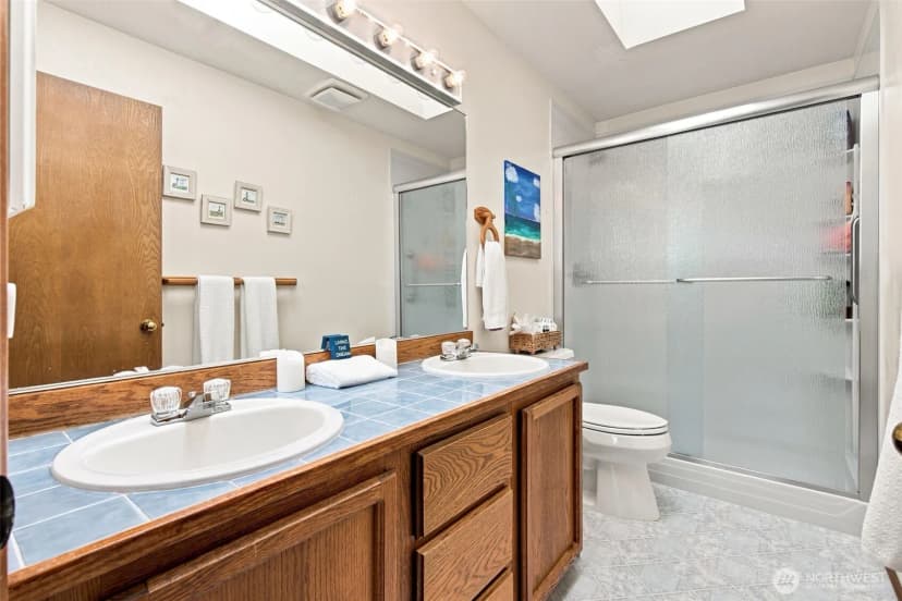 Property photo for 6494 Windward Place Nw, Bremerton photo 37