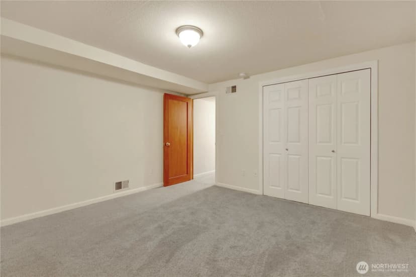 Property photo for 404 S Macleod Avenue, Arlington photo 27