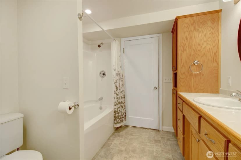 Property photo for 404 S Macleod Avenue, Arlington photo 26