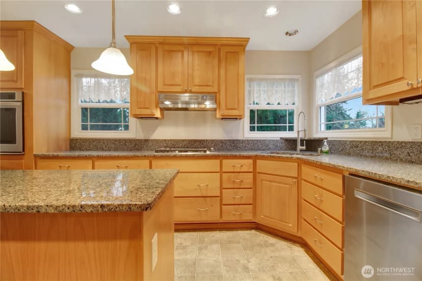 Property photo for 404 S Macleod Avenue, Arlington photo 7