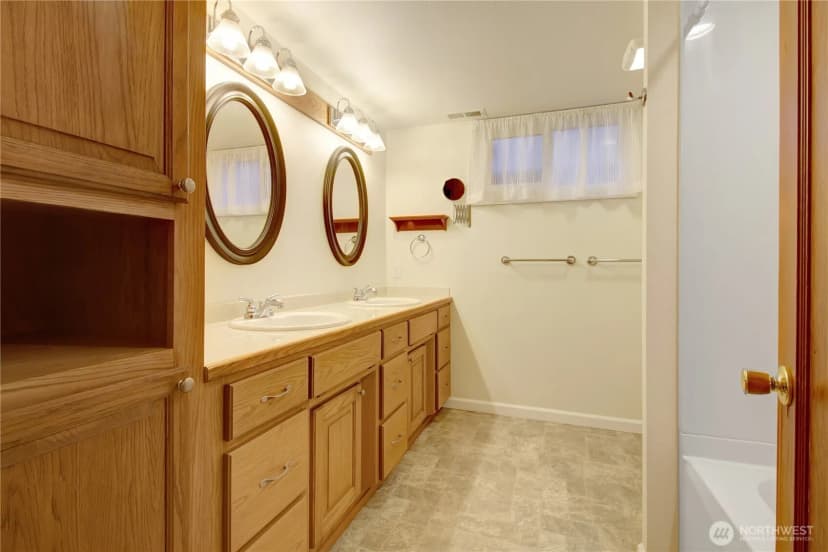 Property photo for 404 S Macleod Avenue, Arlington photo 18