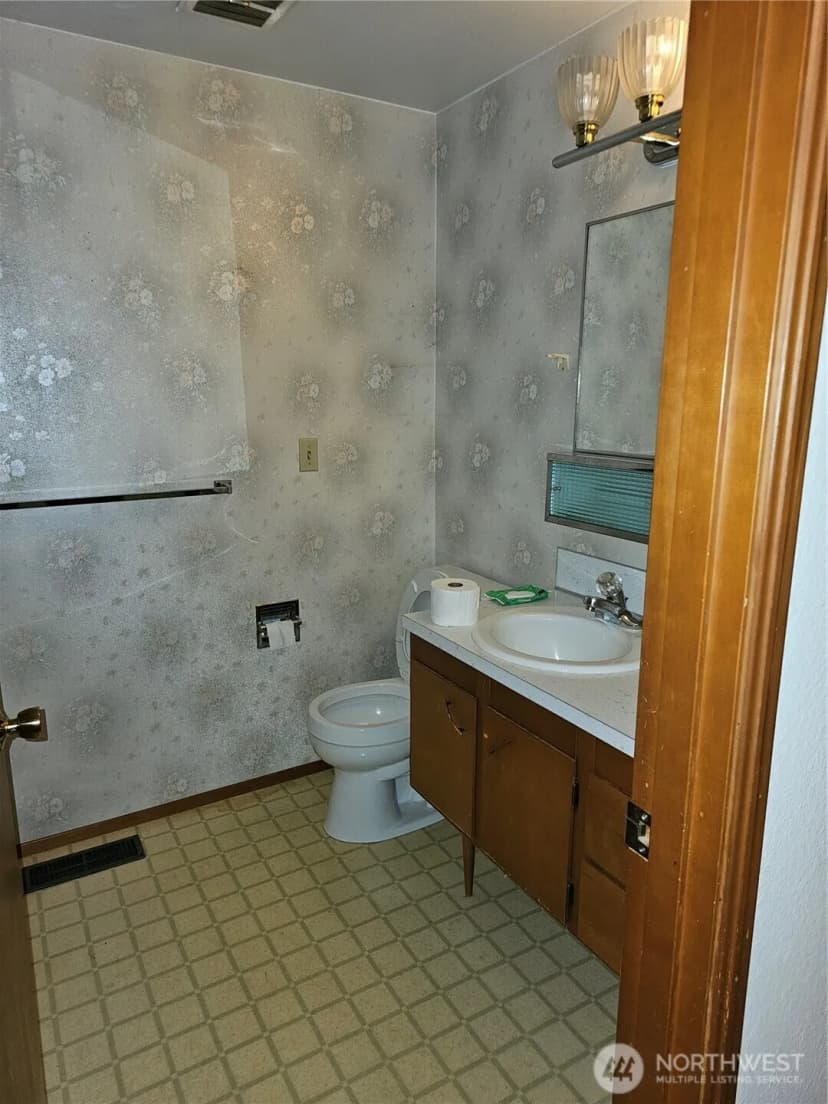 Property photo for 3700 120th Street Ne, Marysville photo 12