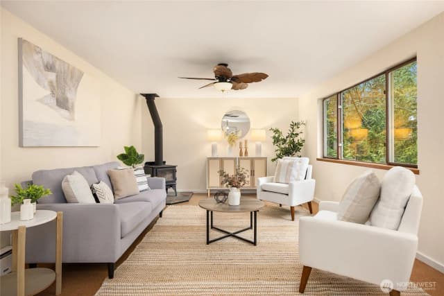 Property photo for 5808 Ne Foster Road, Bainbridge Island photo 3