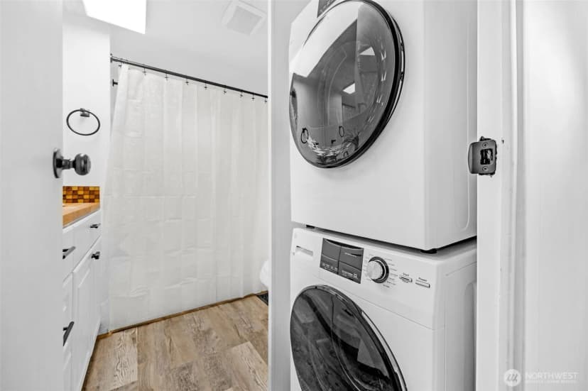 Property photo for 14322 Admiralty Way #8, Lynnwood photo 15