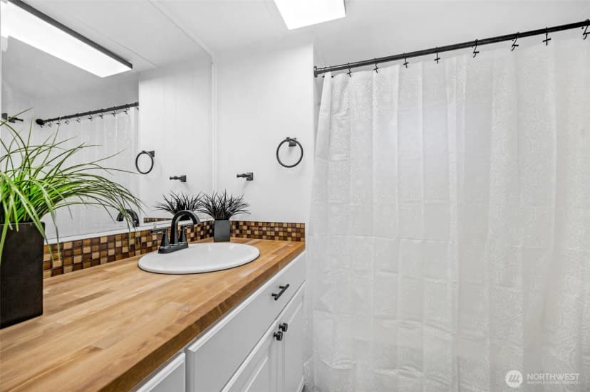 Property photo for 14322 Admiralty Way #8, Lynnwood photo 14