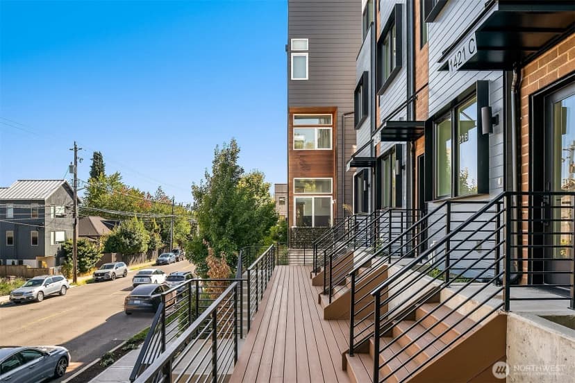 Property photo for 1421 19th Avenue #a, Seattle photo 28