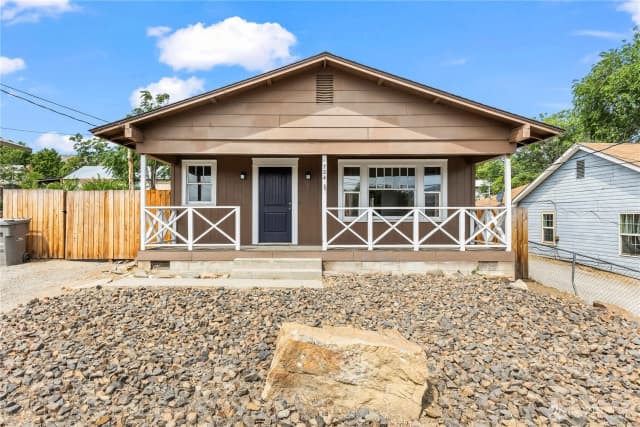Property photo for 724 S Chelan Avenue, Wenatchee