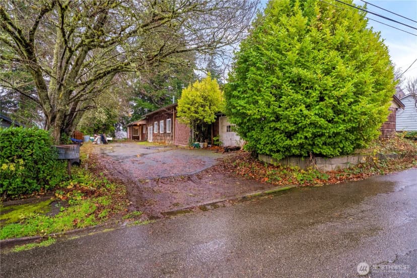 Property photo for 2608 Stevens Drive, Bremerton photo 6