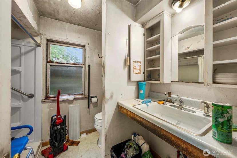 Property photo for 2608 Stevens Drive, Bremerton photo 32