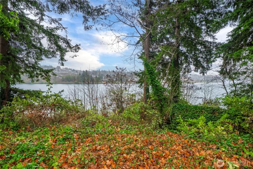 Property photo for 2608 Stevens Drive, Bremerton photo 14