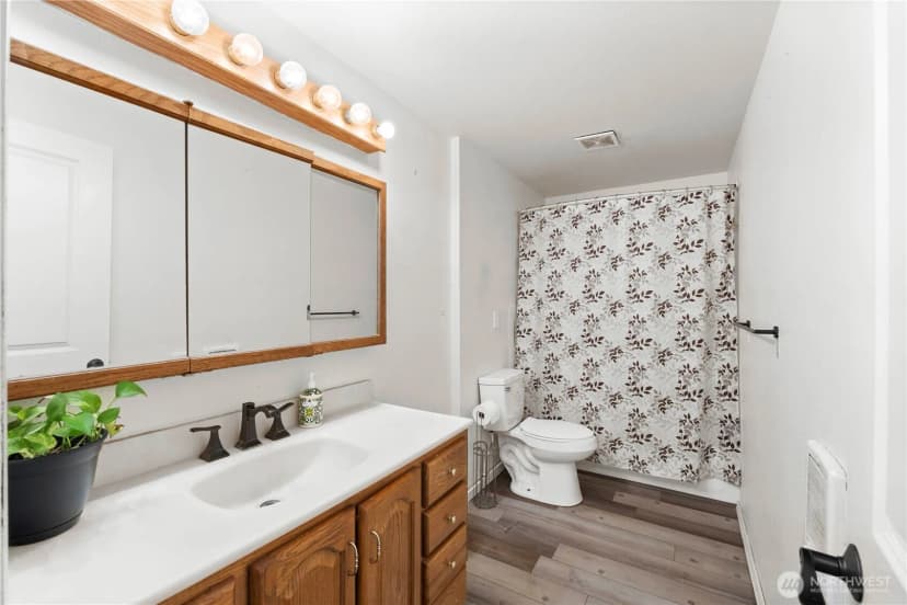 Property photo for 13512 136th Street Ct Nw, Gig Harbor photo 8