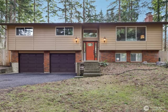 Property photo for 23417 Ne Canyon Road, Battle Ground photo 2