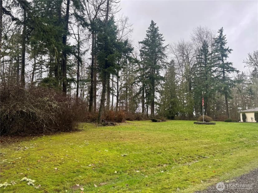 Property photo for 6301 360th Street S, Roy photo 29