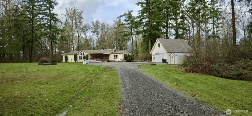 Property photo for 6301 360th Street S, Roy photo 30