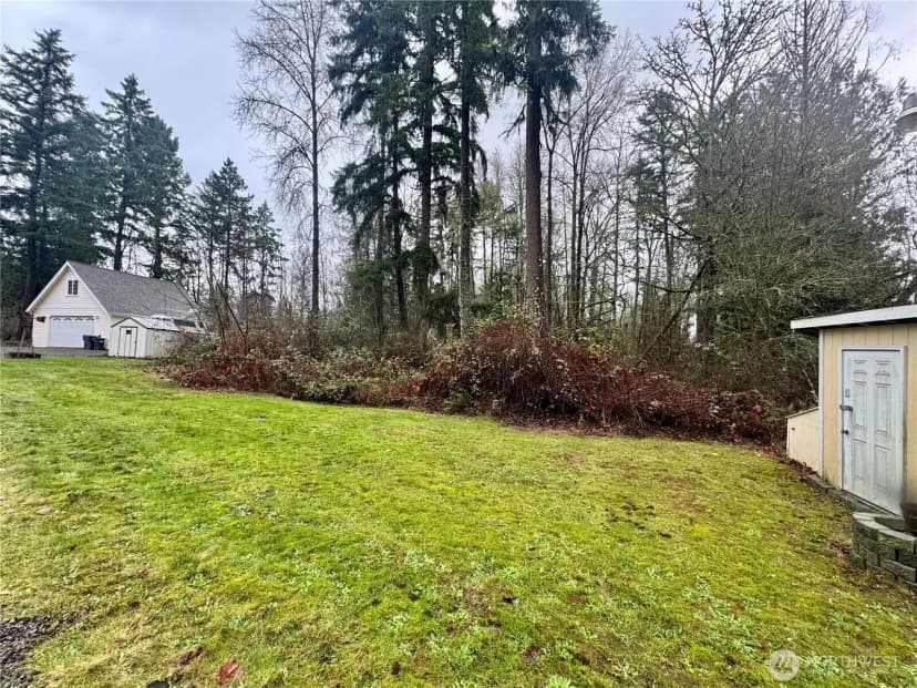 Property photo for 6301 360th Street S, Roy photo 3