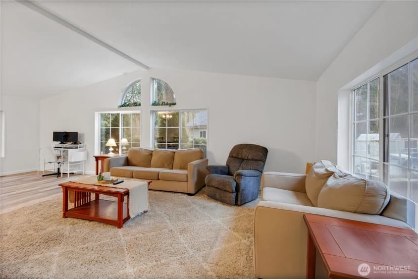 Property photo for 6301 360th Street S, Roy photo 8