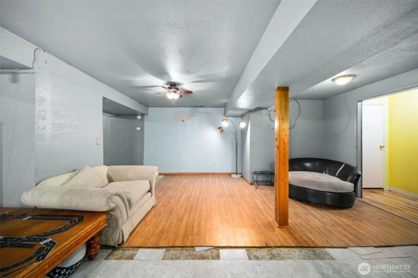 Property photo for 325 N Kansas Avenue, East Wenatchee photo 6