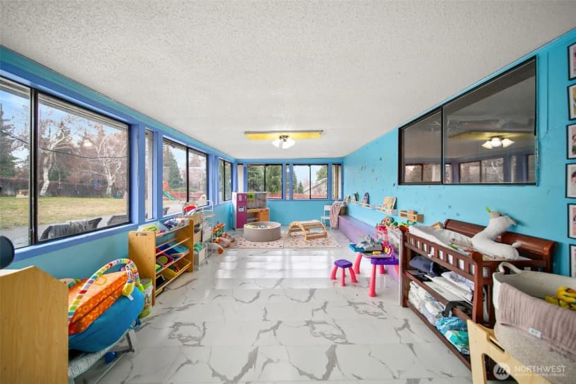 Property photo for 325 N Kansas Avenue, East Wenatchee photo 23