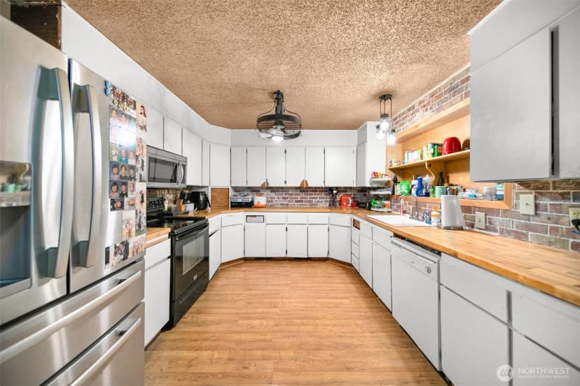 Property photo for 325 N Kansas Avenue, East Wenatchee photo 26