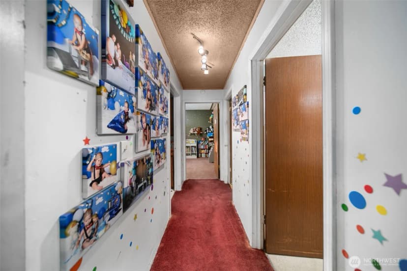 Property photo for 325 N Kansas Avenue, East Wenatchee photo 28