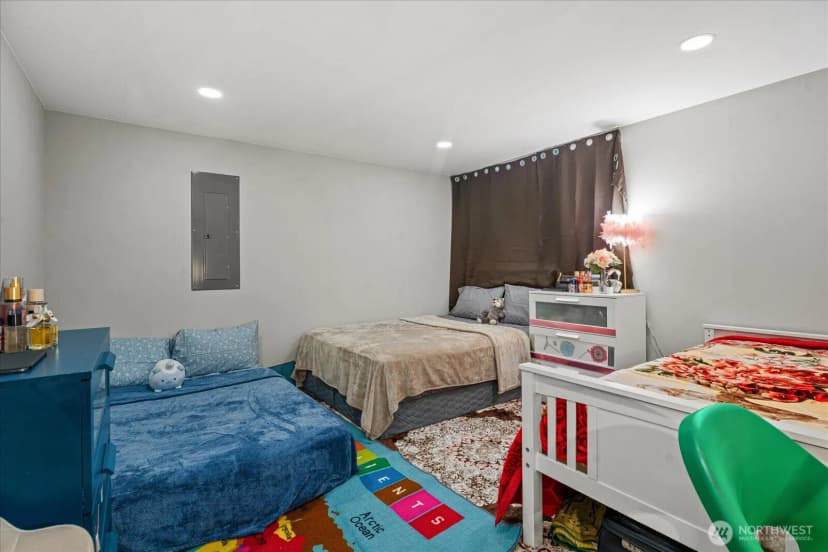 Property photo for 5537 S 119th St, Seattle photo 15