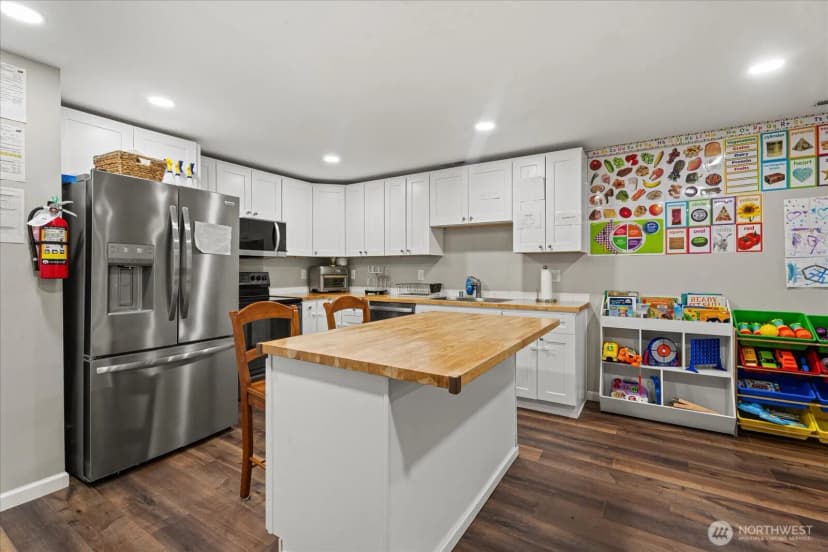 Property photo for 5537 S 119th St, Seattle photo 11
