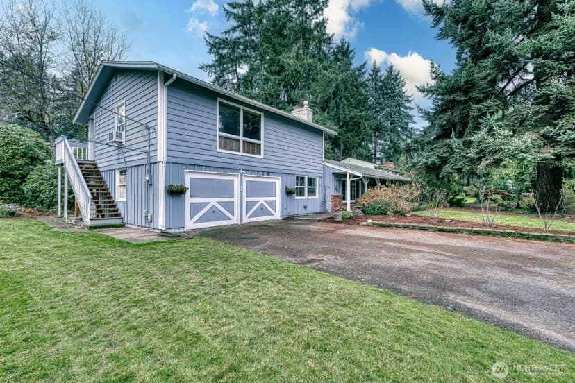 Property photo for 3728 70th Avenue Ct W, University Place photo 2