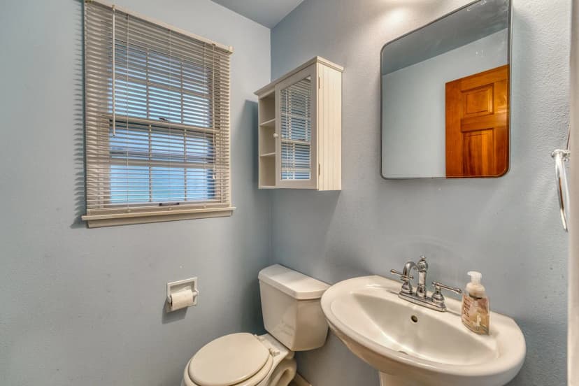 Property photo for 3728 70th Avenue Ct W, University Place photo 25